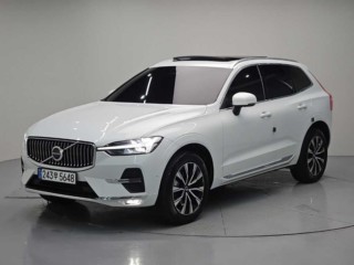 XC60(2세대) B5 AWD 울트라 브라이트 중고차 매물 사진
