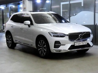 XC60(2세대) B5 AWD 얼티메이트 브라이트 중고차 매물 사진